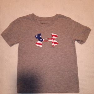 Heatgear, gray boys T-shirt size 3T